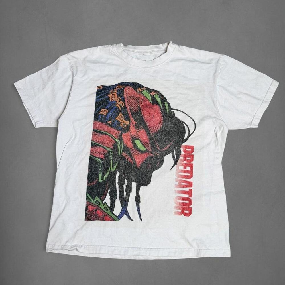Large | PREDATOR COMIC GRAPHIC TEE